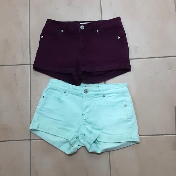 Bluenotes Colored Jean Shorts Women Size 25  Lot of 2 Pairs - Picture 1 of 3